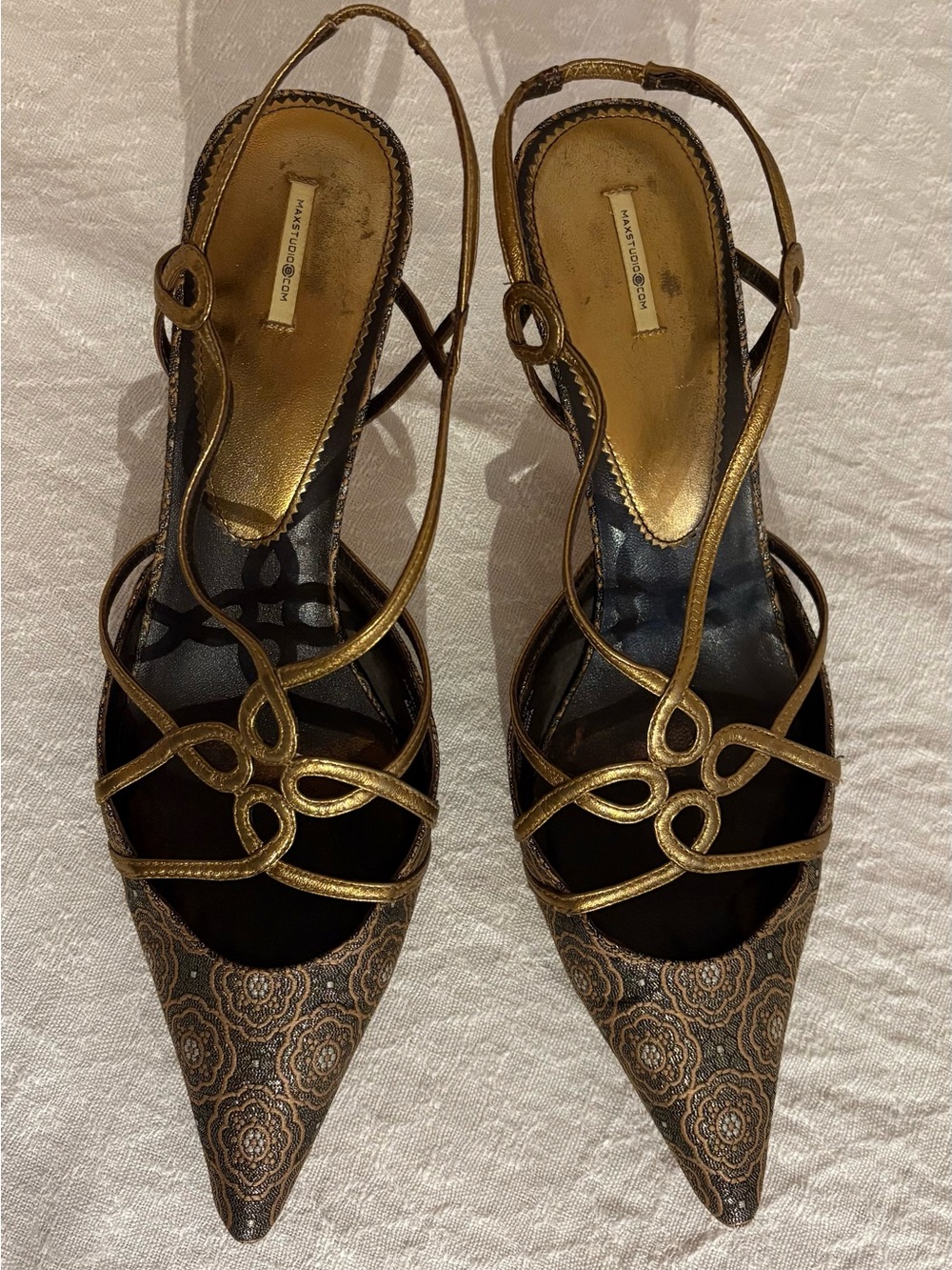 Vintage Max Studio Brocade Pointed Slingback Heels with Leather Soles